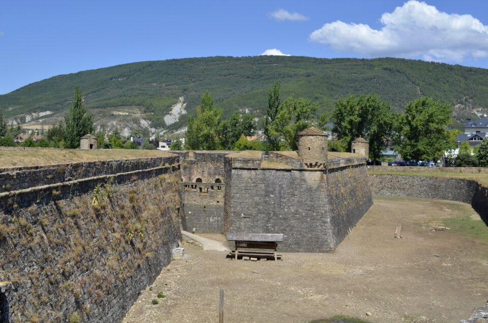 Defense strong castle