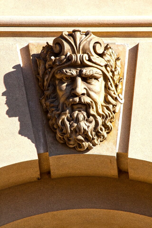 Male portrait sculpture