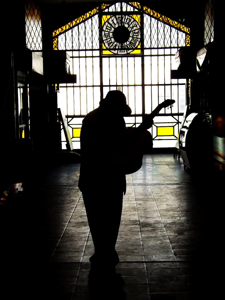 Guitar elder music