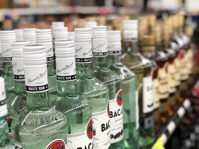 Alcohol liquor