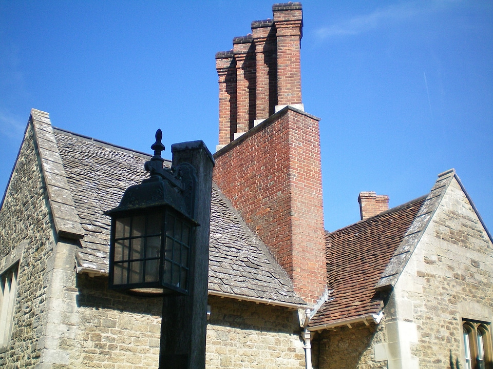 Building house chimney