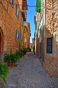 Fornalutx mallorca alley