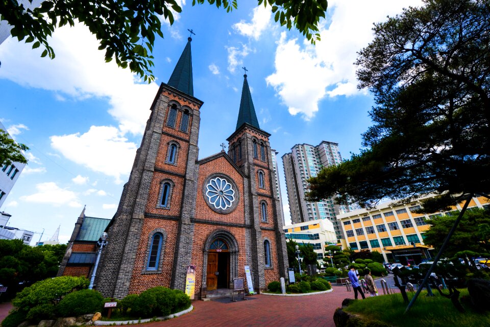 Daegu apartments on star calculation cathedral