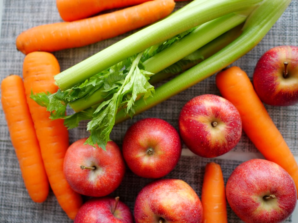 Apples carrot fructarians