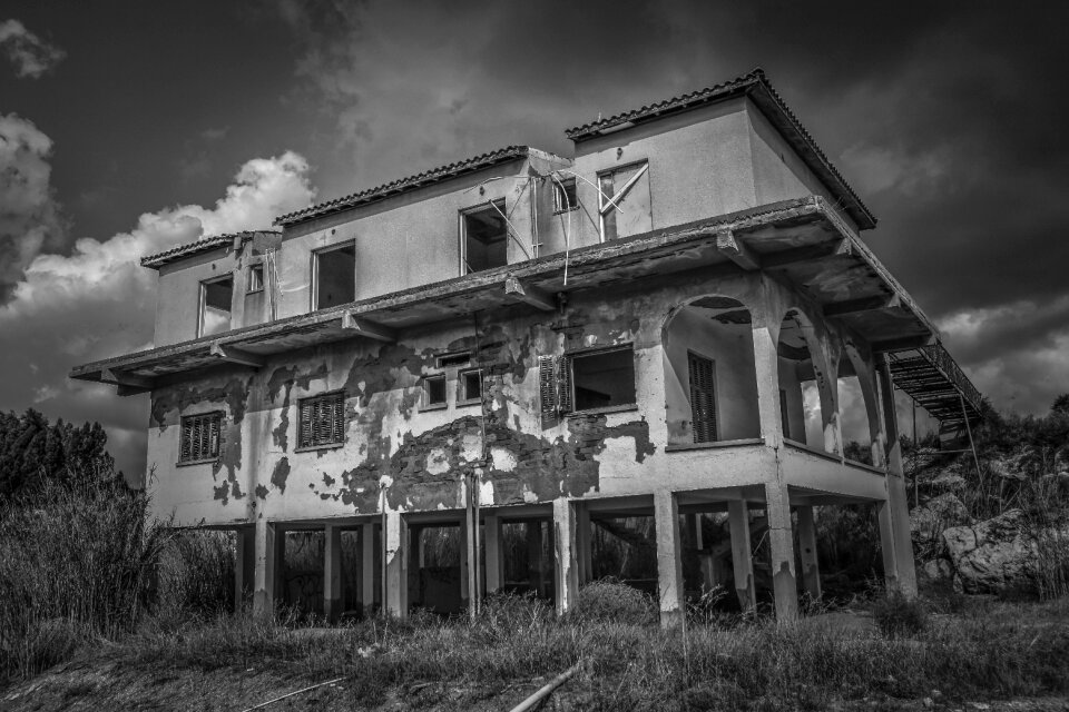 Destruction damage disaster