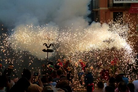 Catalunya santa key fireworks