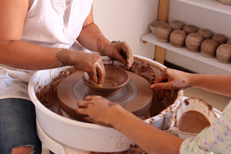 Ceramic cooking pot crafts