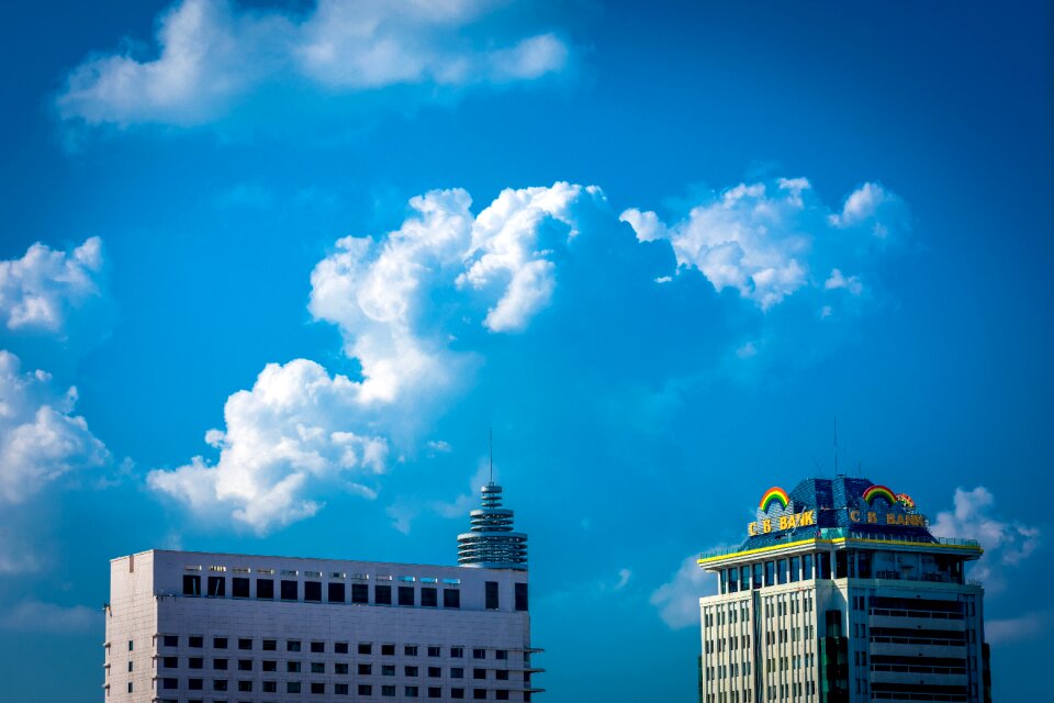Building clouds