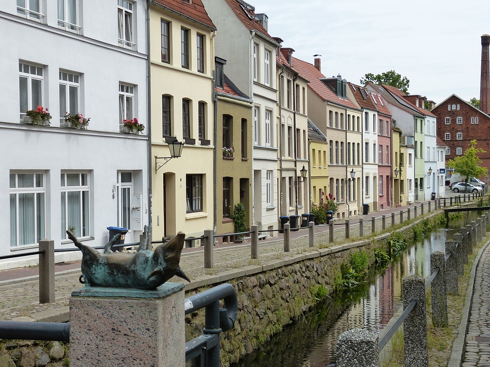 Historic center water bach