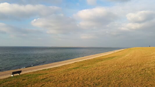 Clouds netherlands bank