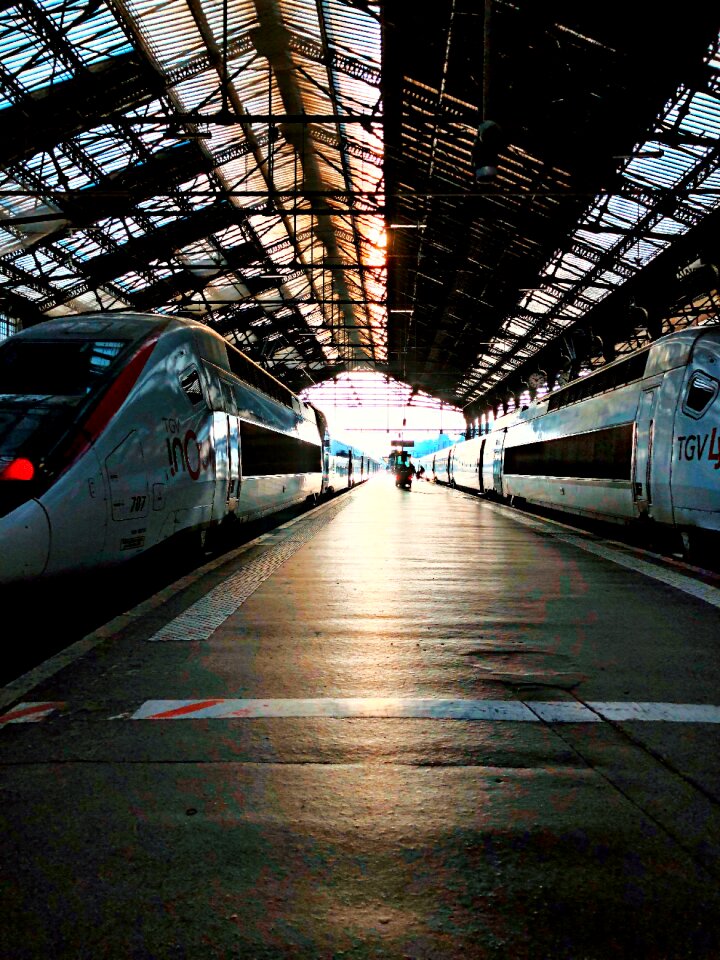 Trains dark vintage