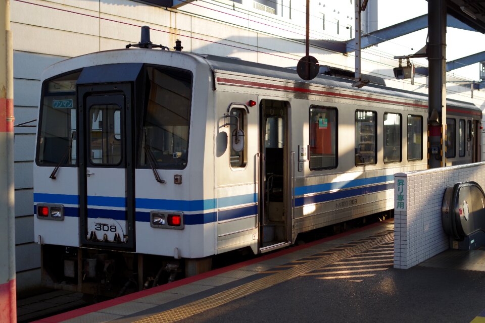 Izumo local trains izumo station