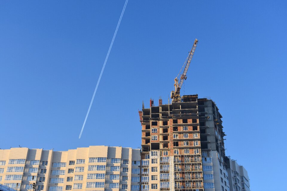 Crane sky track