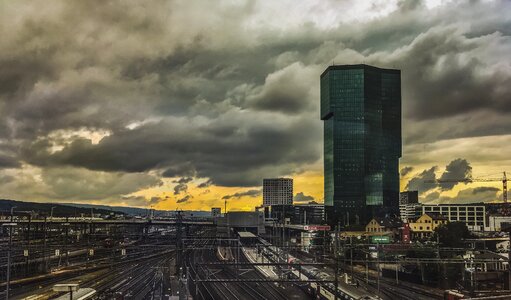 Train buildings color