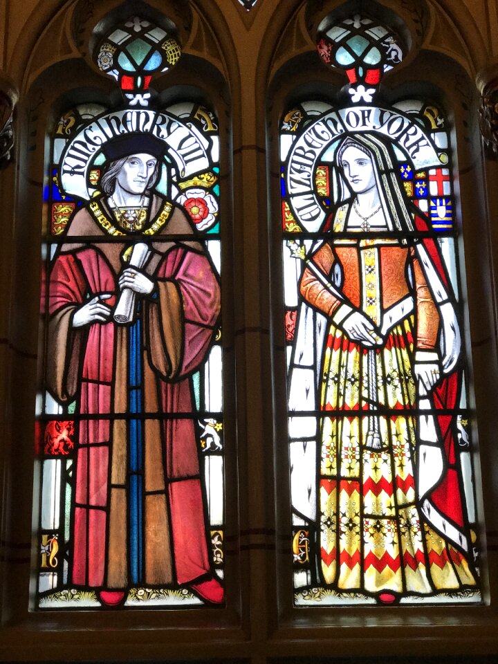 Cardiff castle history stained glass monument couple