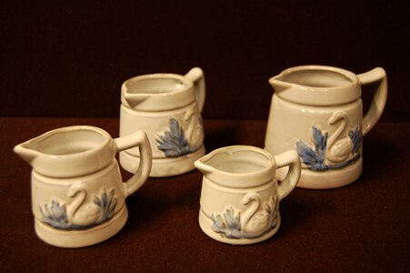 Knick knack dishes