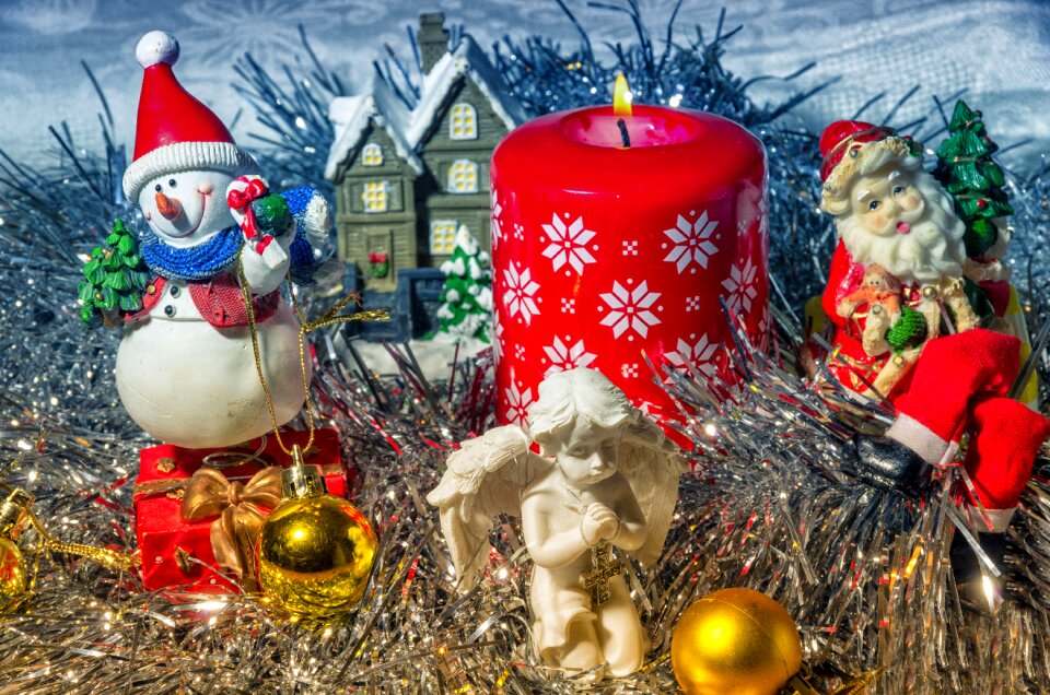 Santa claus candle fire
