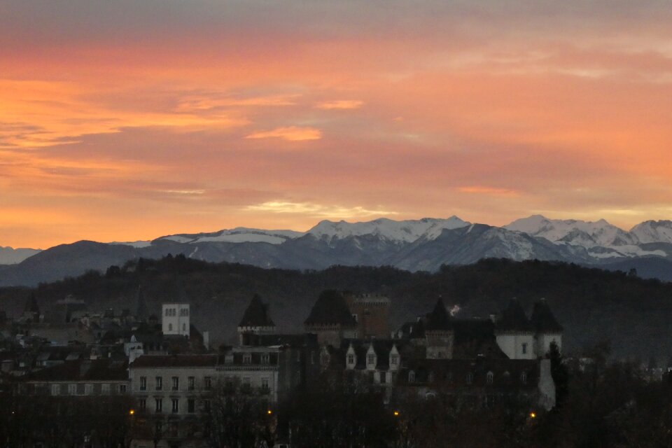 Sky pau atlantic pyrenees