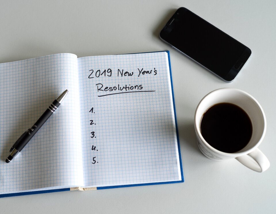 List paper new year's eve