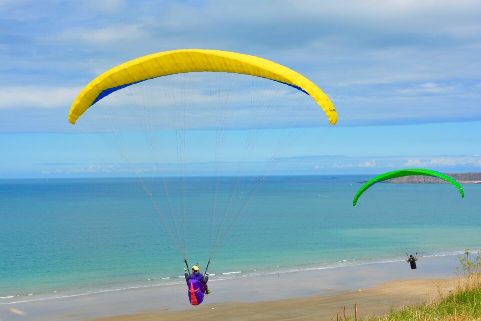 Sailing wing fly photo