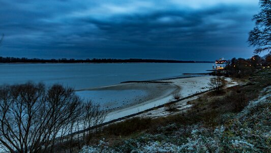 Bank the high banks water
