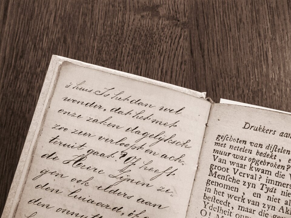 Booklet paper parchment