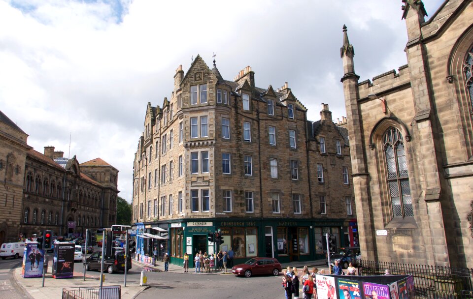 Old town Edinburgh and Edinburgh castle in Scotland UK