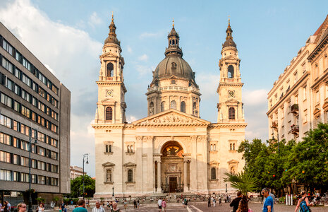 St. Stephen's Basilica, the largest church in Budapest, Hungary photo