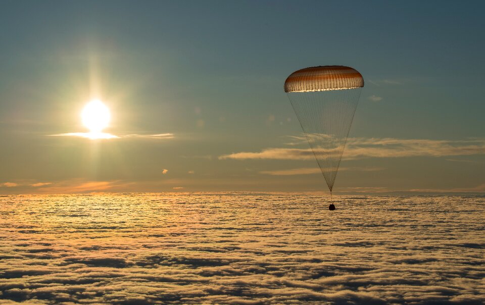 Soyuz Returns to Earth
