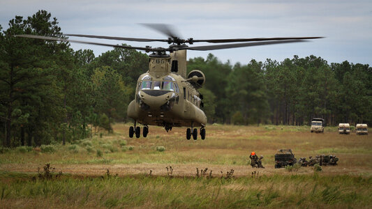 CH-47F Chinook helicopter