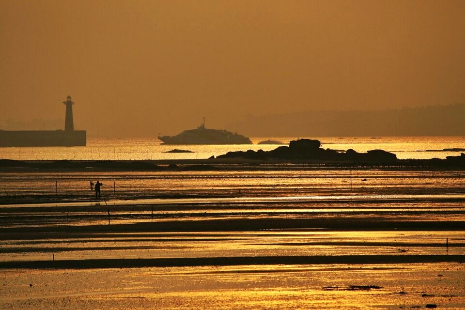 sunset over the Wash estuary mud flats