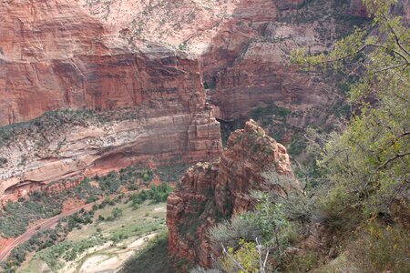 Path to Angels Landing in Zion national park