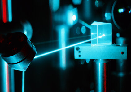 laser scientific optical system photo