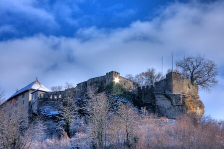 Lenzburg Castle in the snow