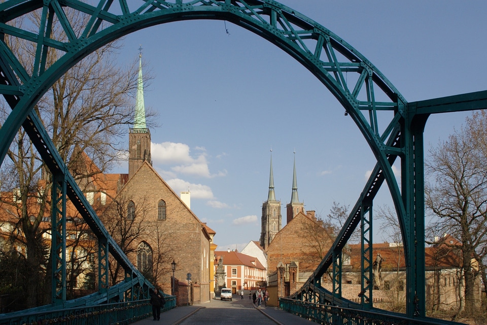 Poland ostrów tumski dom bridge