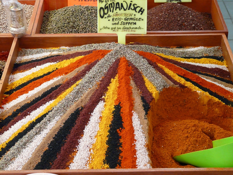 Curry pepper paprika