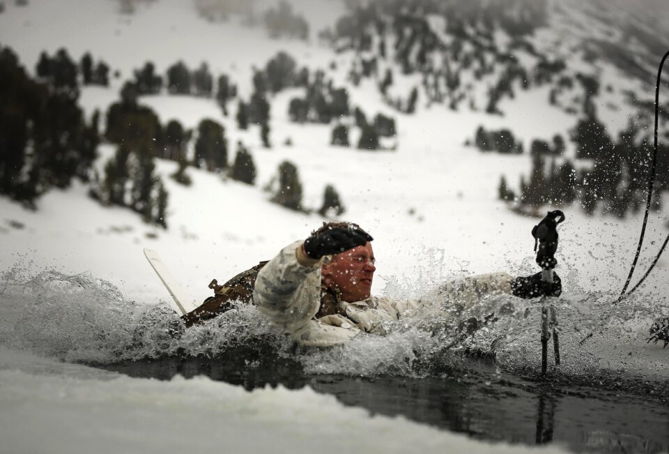 Marine Regiment, plunges into freezing water