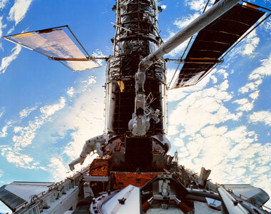 Hubble Servicing Mission photo
