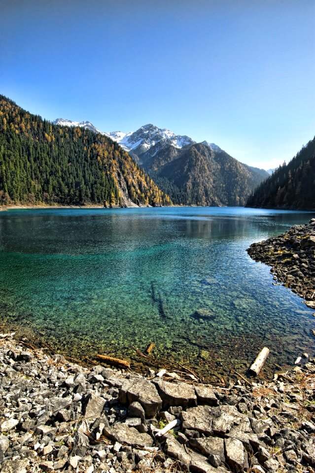 jiuzhaigou valley long lake