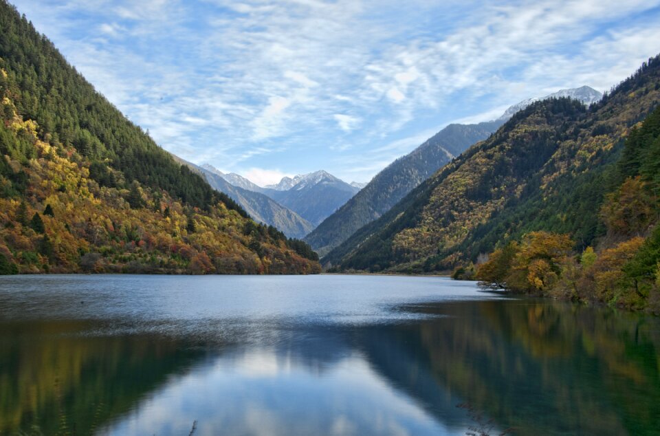jiuzhaigou valley national park sichuan