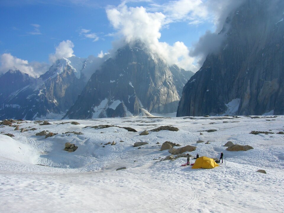 Camping in the Ruth Gorge