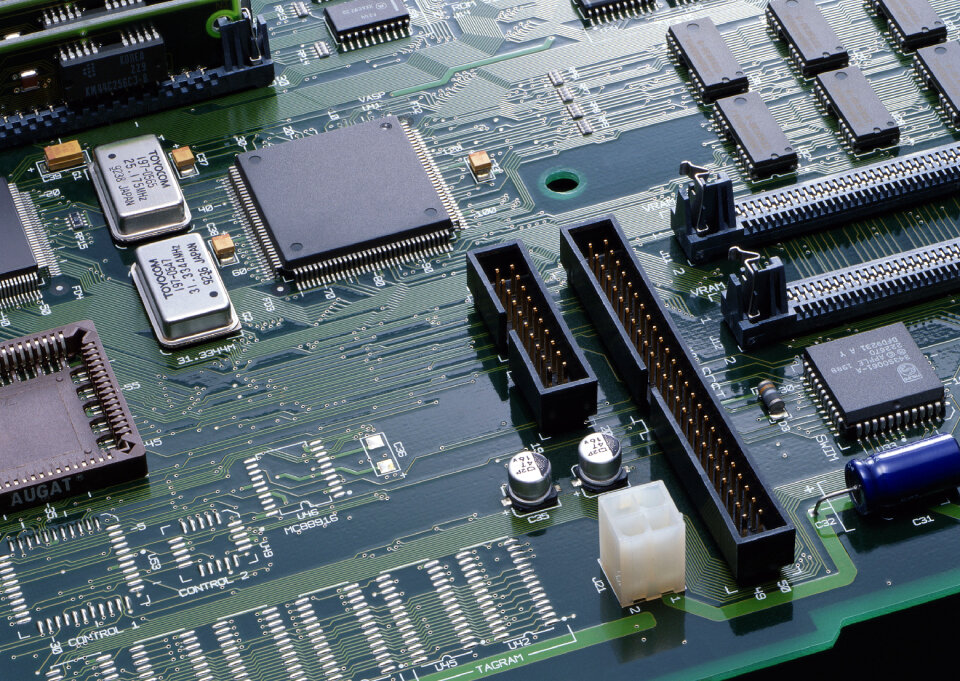 Chips on a green PCB