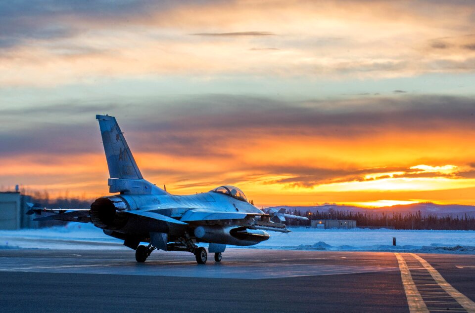 An F-16 Fighting Falcon