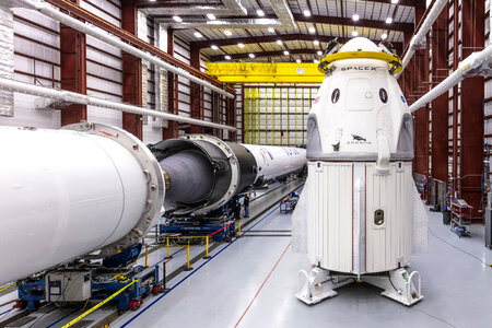 SpaceX’s Crew Dragon spacecraft and Falcon 9 rocket photo