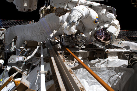 Astronauts Complete 2nd Phase to Repair photo