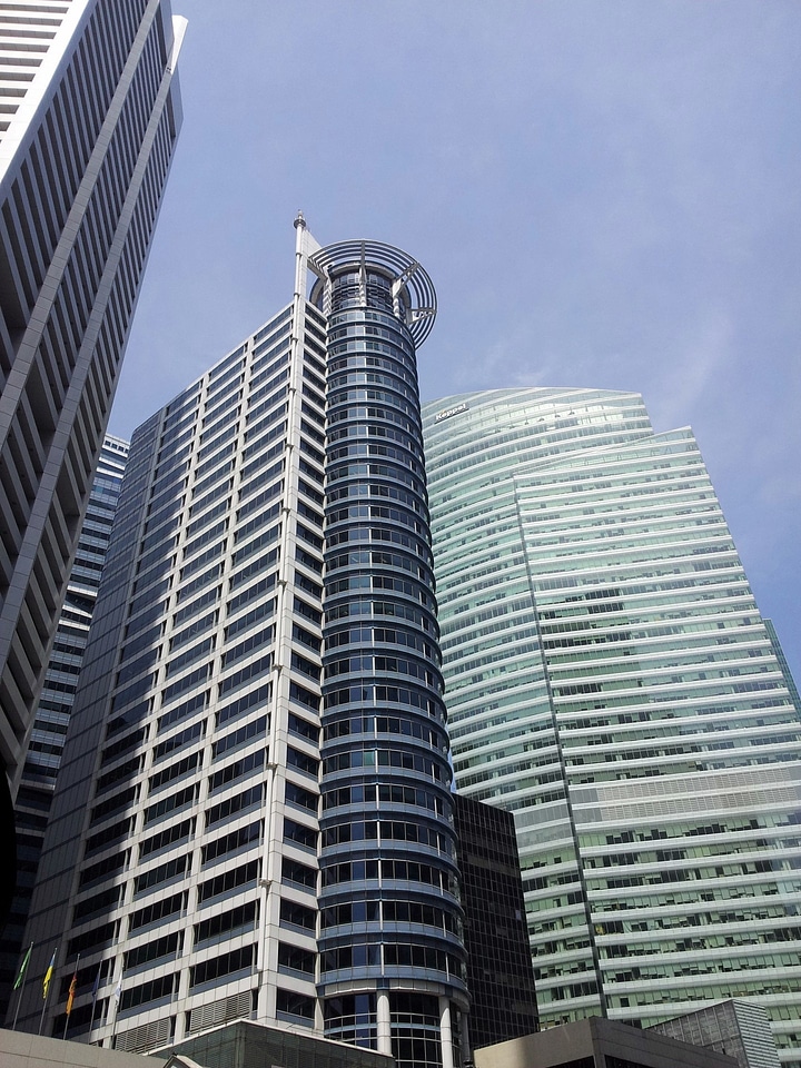 Blade shape building building architecture