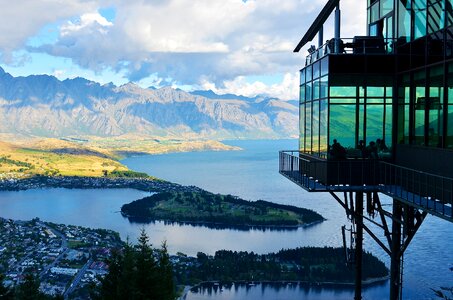 Cityscape of queenstown with lake Wakatipu