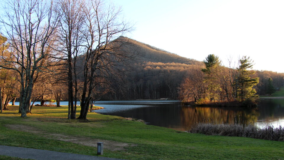 Abbott Lake on the Blue Ridge Parkway in Virginia