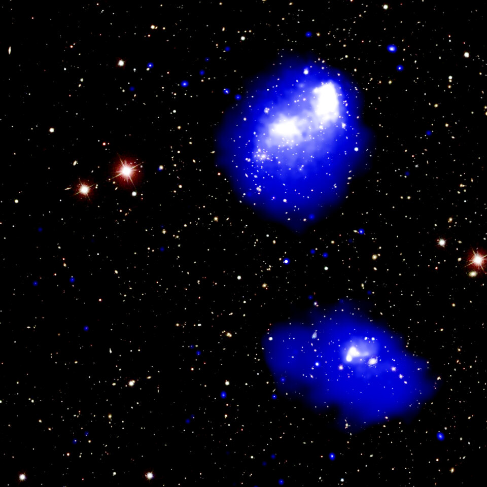 Chandra Spots a Mega-Cluster