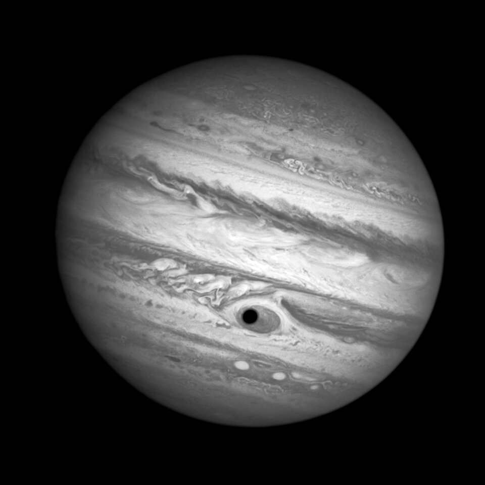 Spooky Shadow Gives Jupiter a Giant Eye